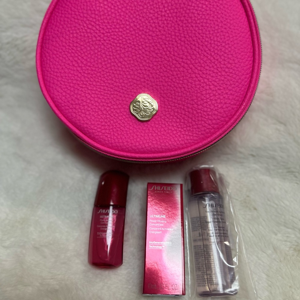 Shiseido Beauty Pink Travel Case